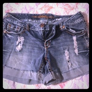 Woman’s premium Vanity shorts